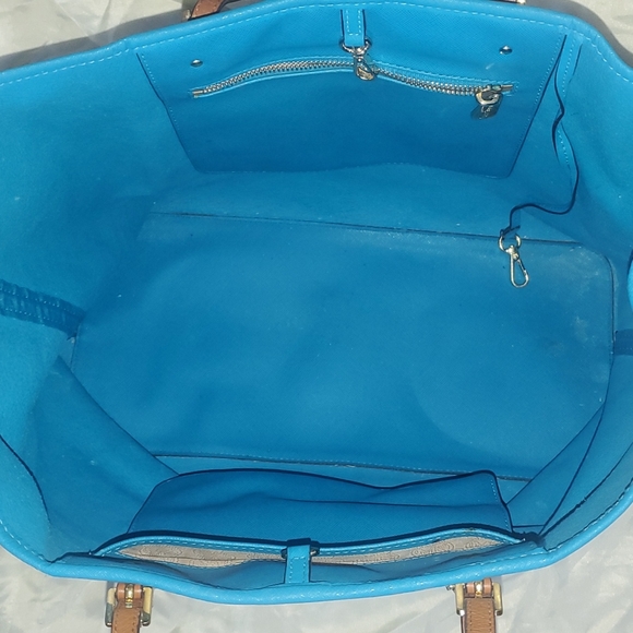 Michael Kors handbag - Picture 8 of 13